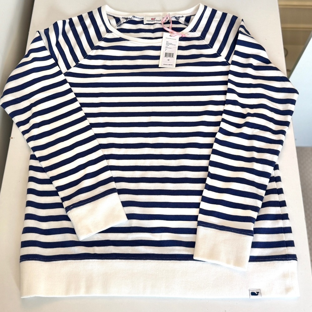 Vineyard Vines Navy and White Striped Sweatshirt Size M New